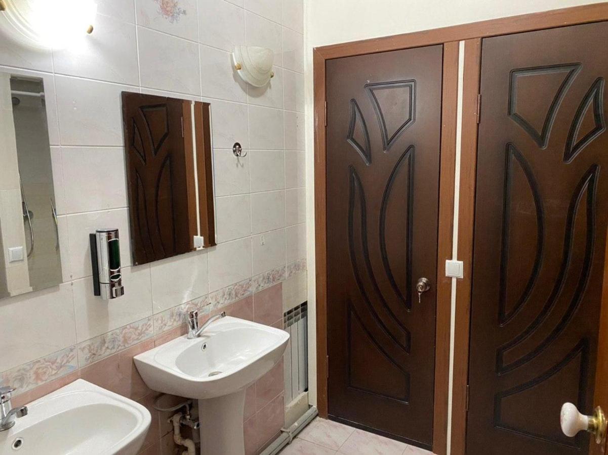 Old Inn Hostel Taszkent Zewnętrze zdjęcie