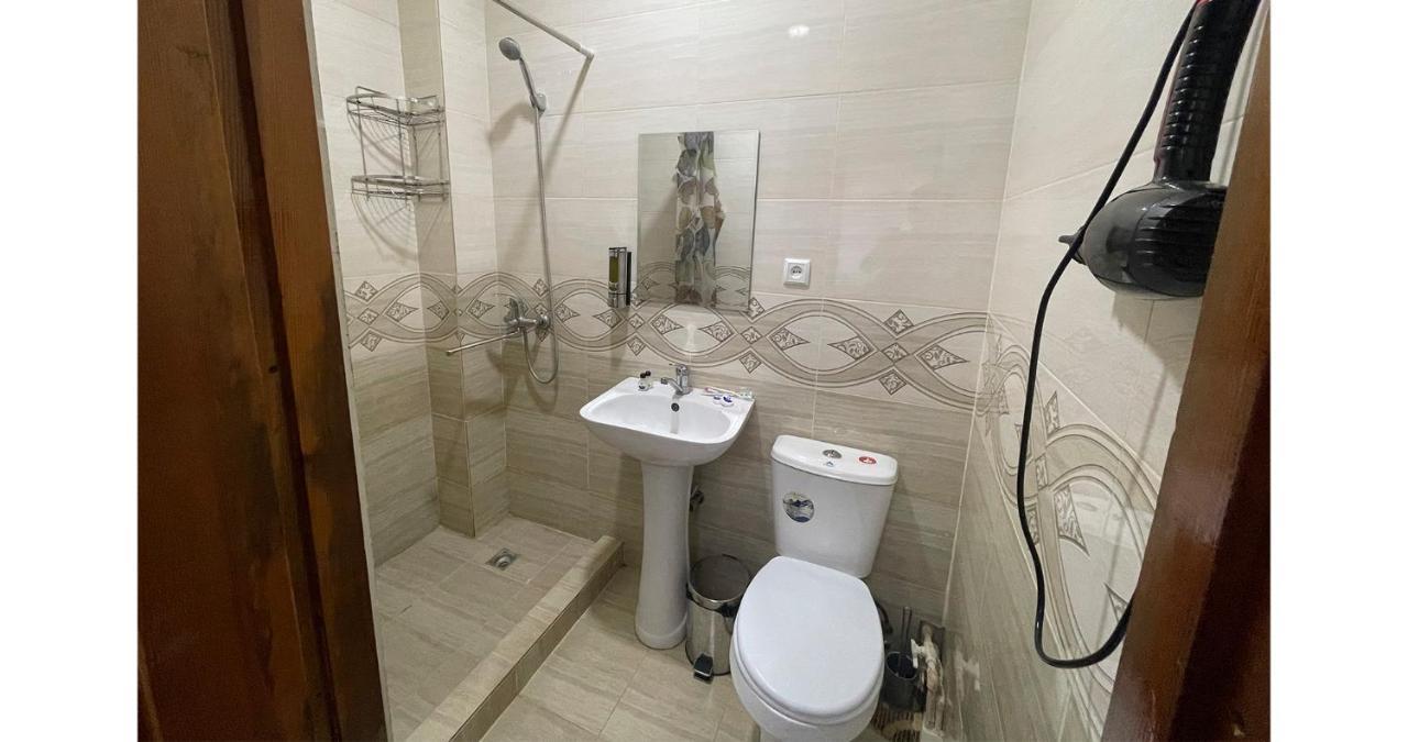 Old Inn Hostel Taszkent Zewnętrze zdjęcie