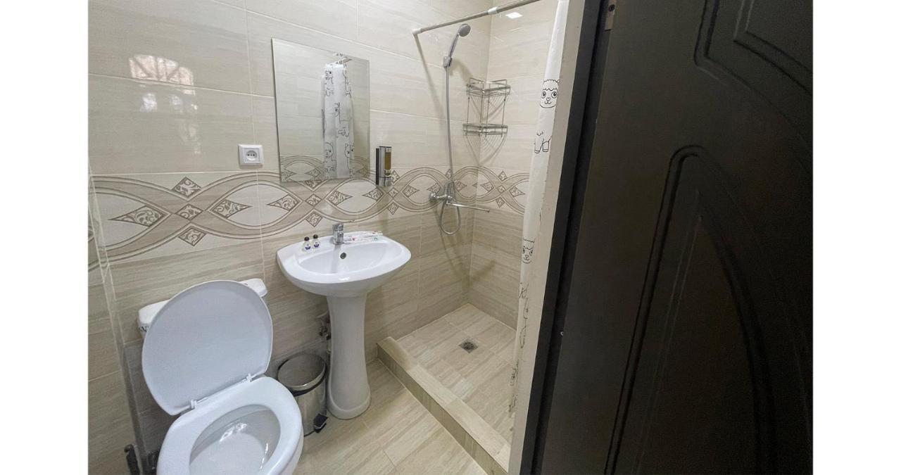 Old Inn Hostel Taszkent Zewnętrze zdjęcie